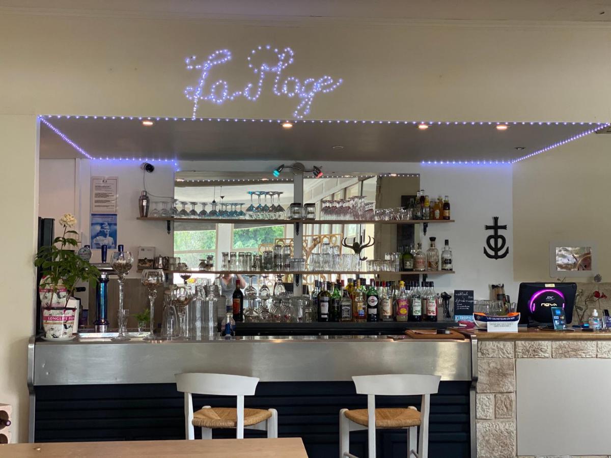 Hotel Restaurant La Plage Port-Saint-Louis-du-Rhône Kültér fotó